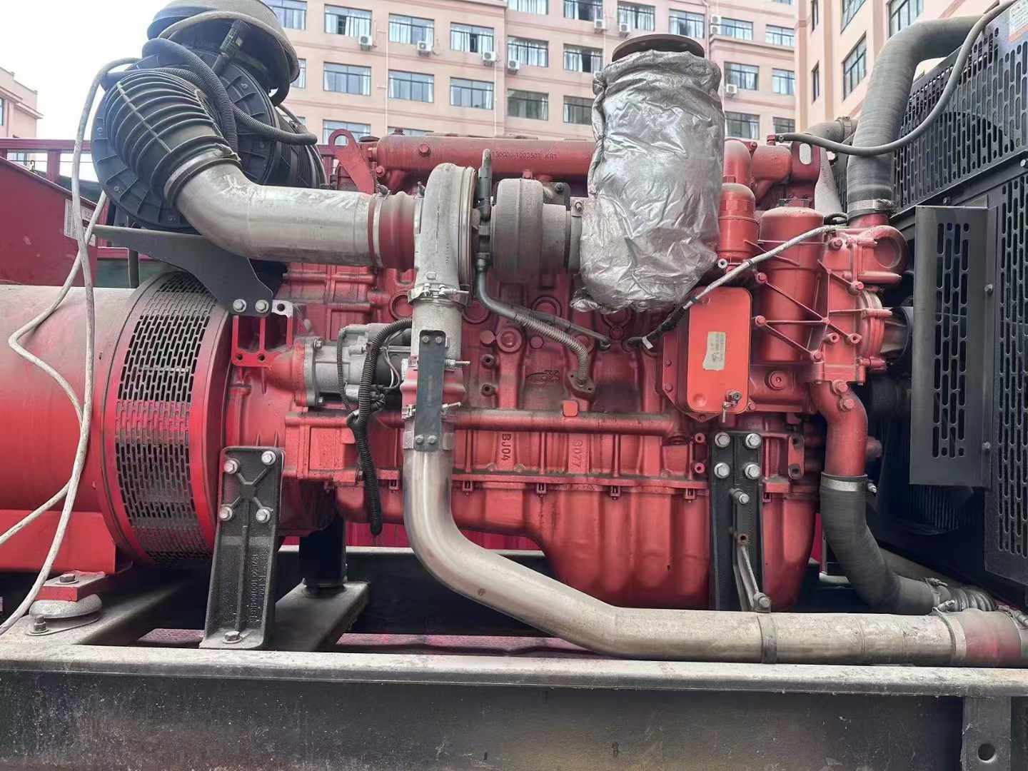 甘谷如何选择适合 600kW 柴油发电机组的过载保护器？
